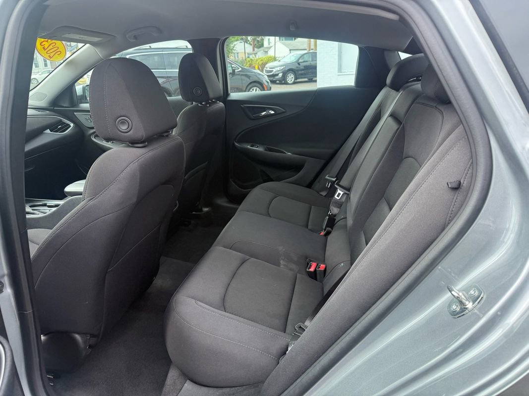 Used 2023 Chevrolet Malibu LT FWD image 11