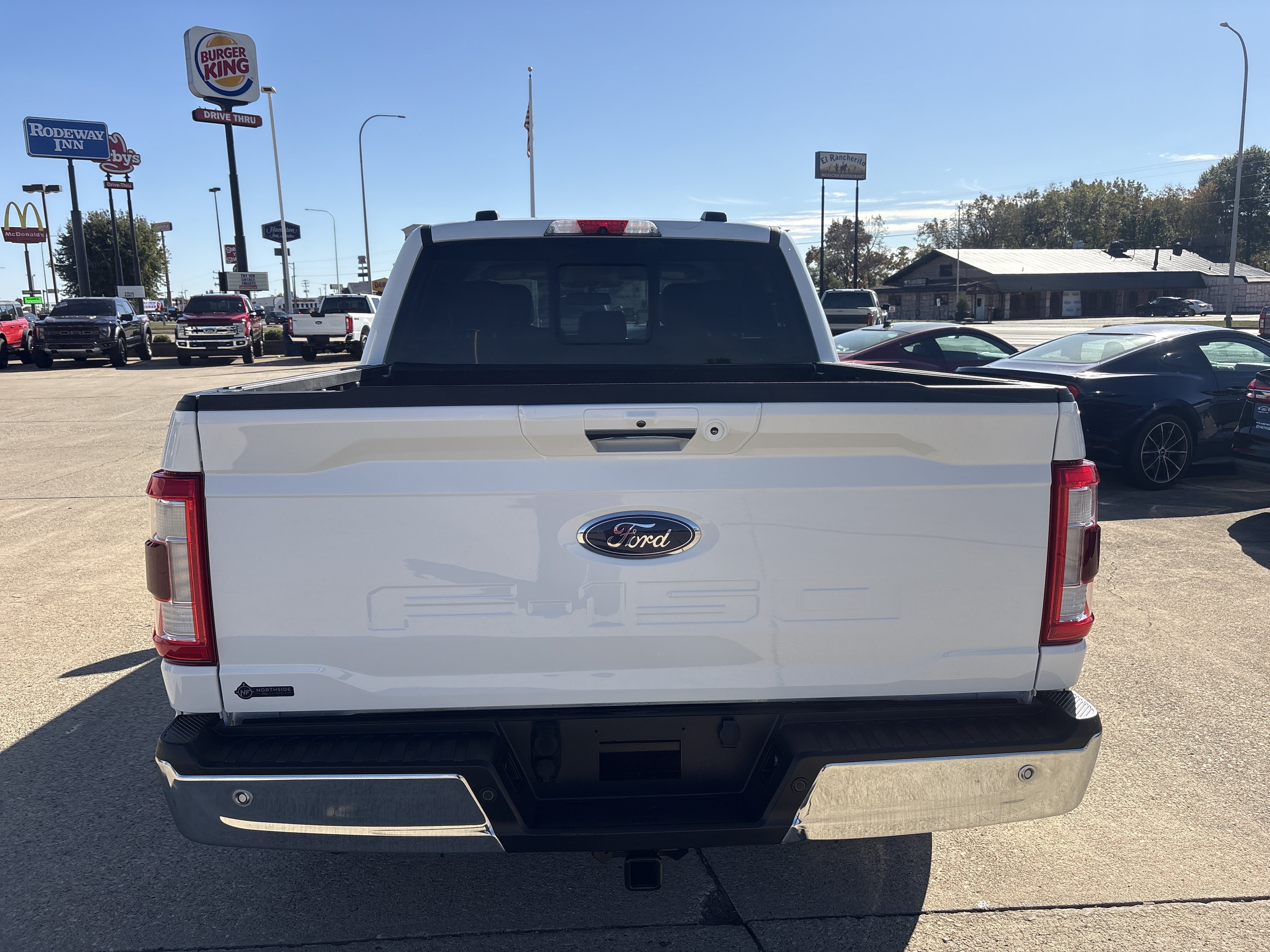 Used 2022 Ford F150 Lariat RWD image 4