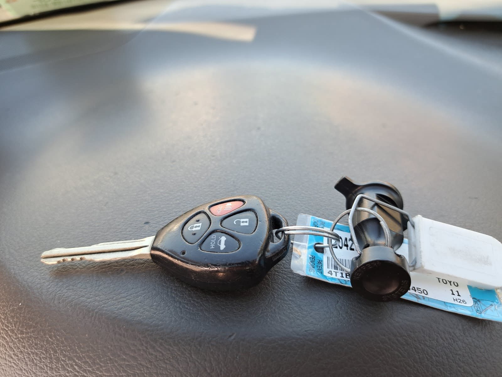 Used 2011 Toyota Camry LE FWD image 36