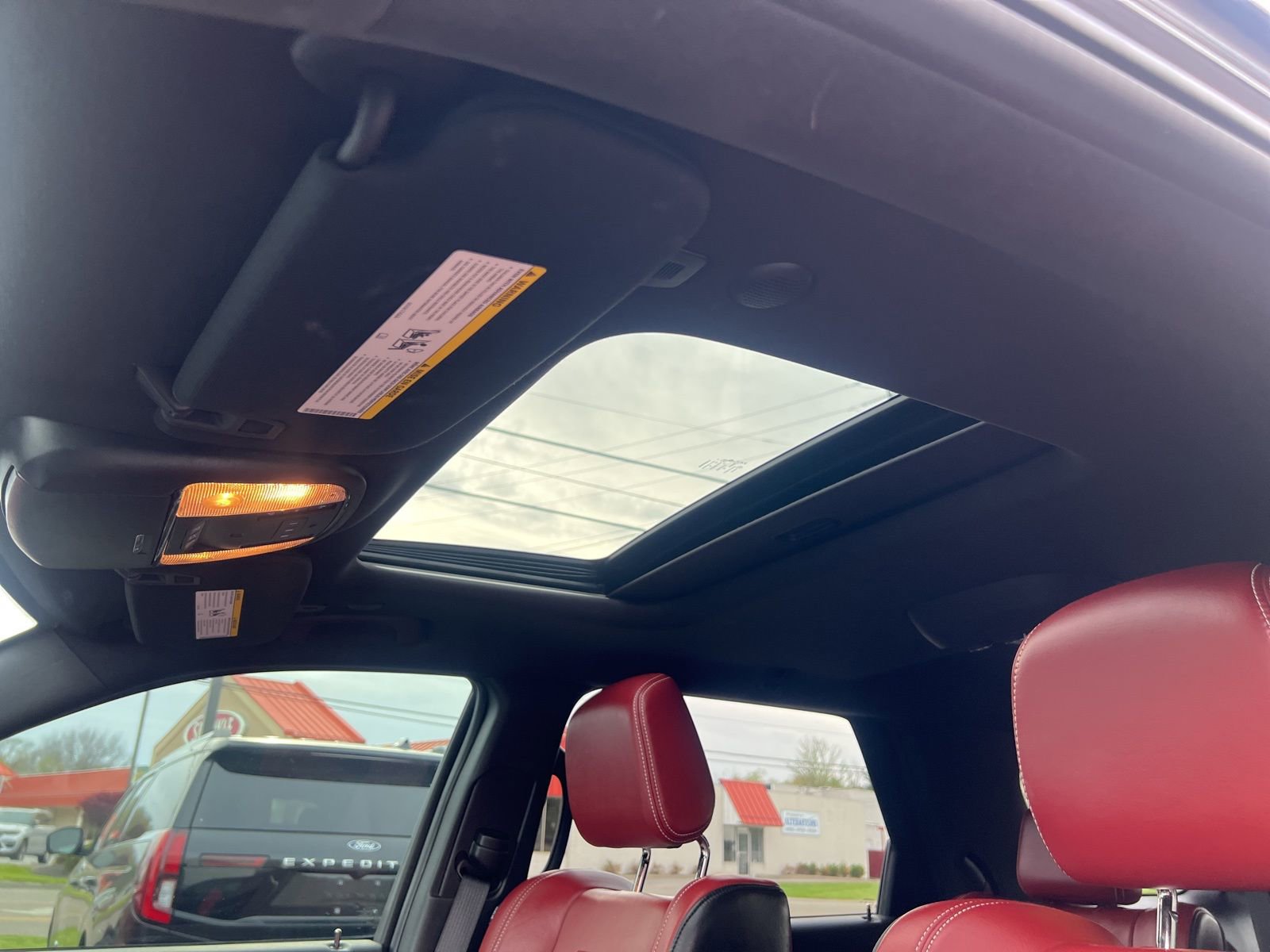 Used 2023 Dodge Durango SRT Hellcat AWD/4WD image 37