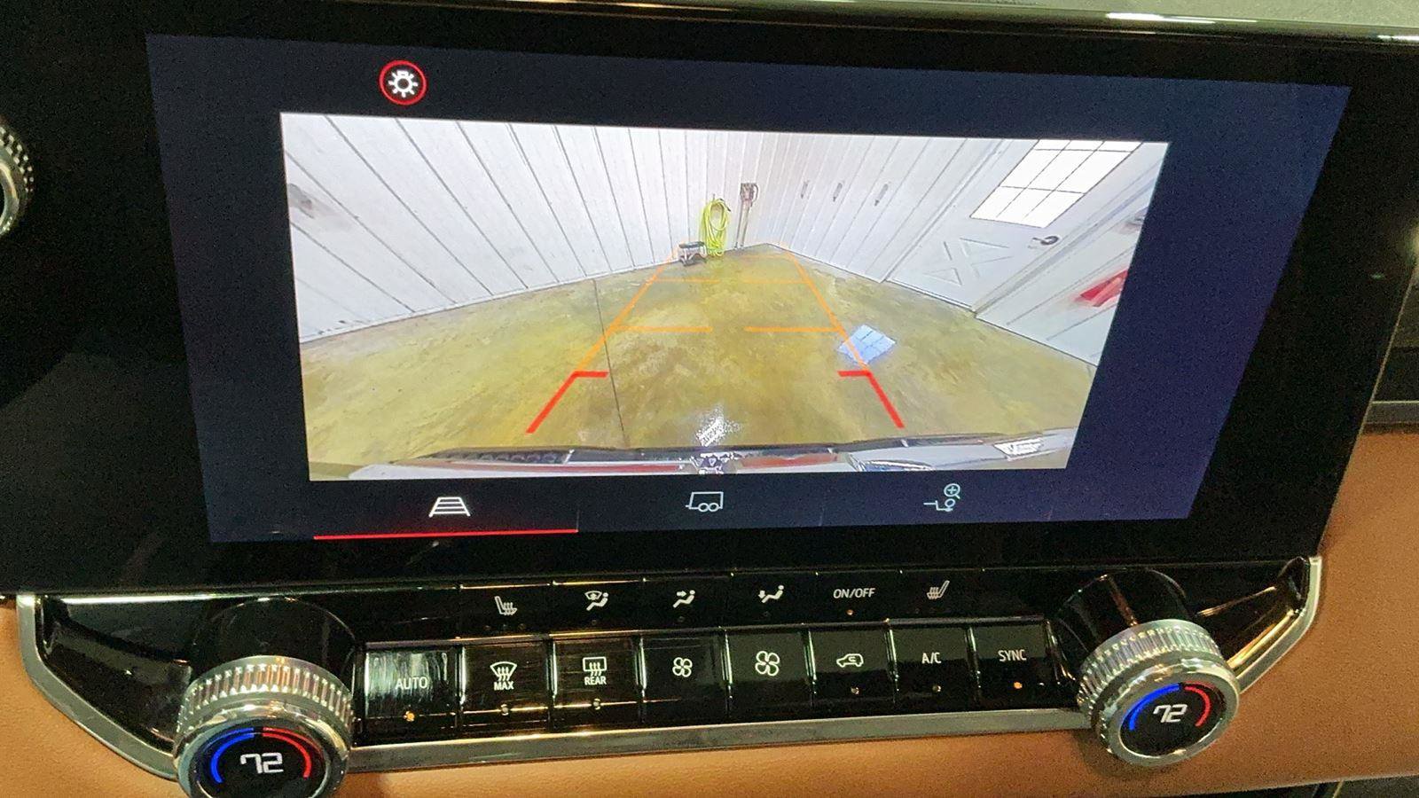 Used 2024 GMC Canyon AT4 w/ Canyon Safety Plus Package image 19