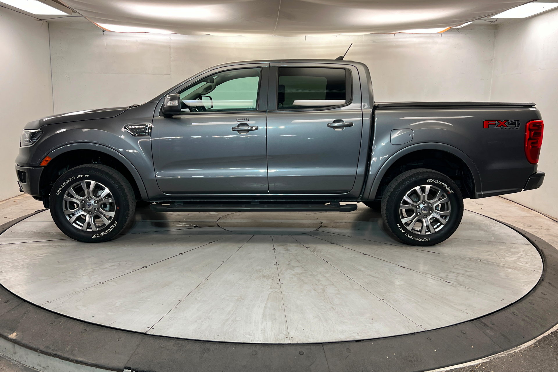 Used 2022 Ford Ranger Lariat w/ Equipment Group 501A High AWD/4WD image 2
