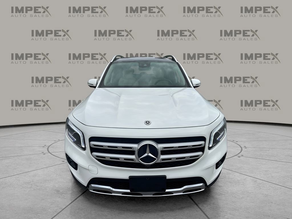 Used 2022 Mercedes-Benz GLB 250 4MATIC w/ Premium Package Lite image 8