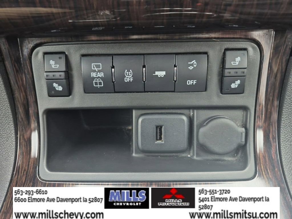 Used 2016 Chevrolet Traverse LT image 29