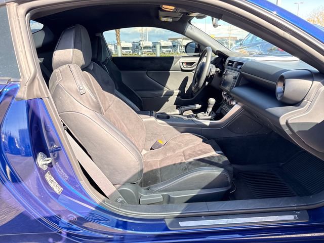 Used 2024 Toyota GR86 Premium RWD image 11