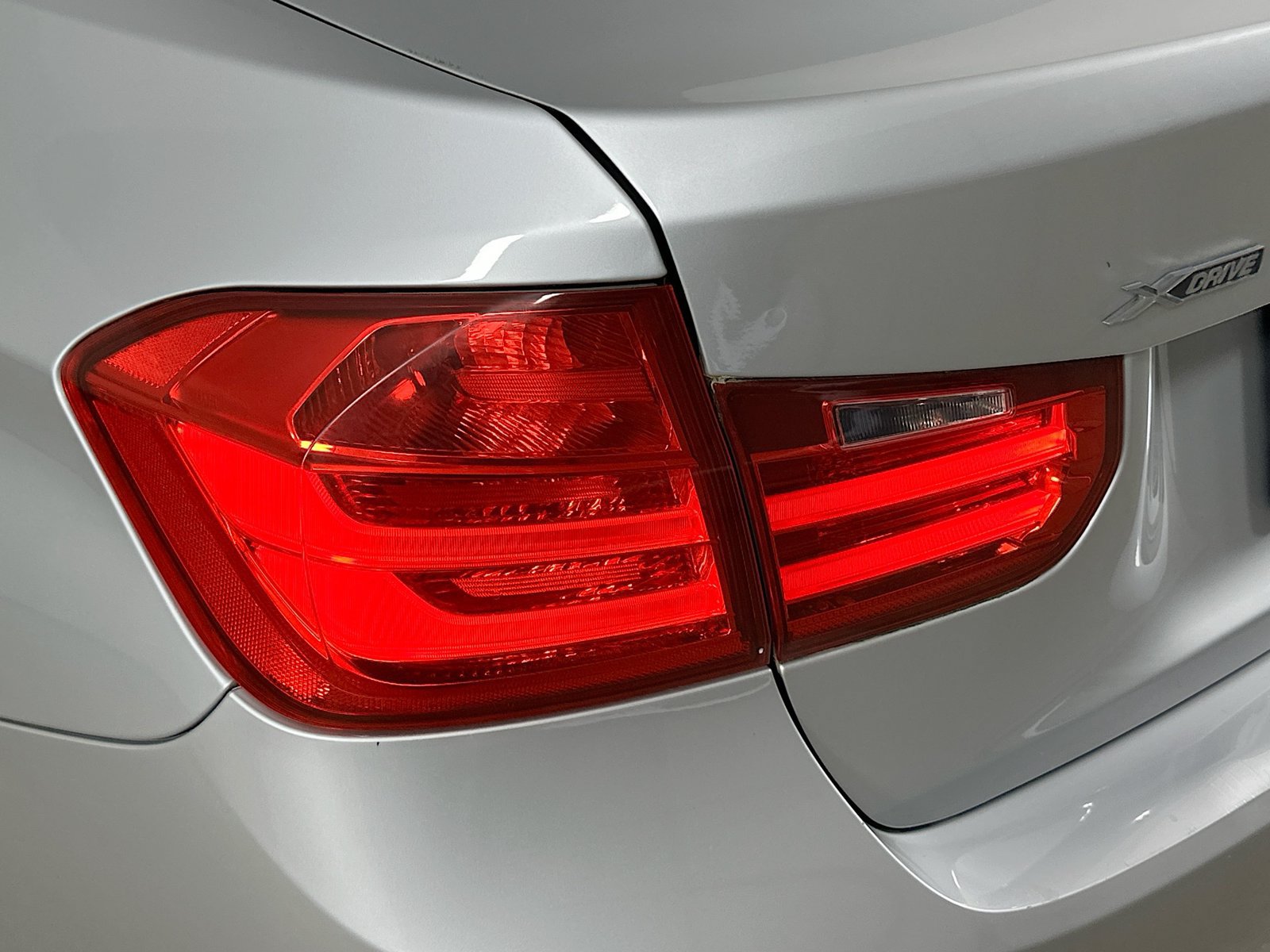 Used 2014 BMW 328i xDrive Sedan AWD/4WD image 12