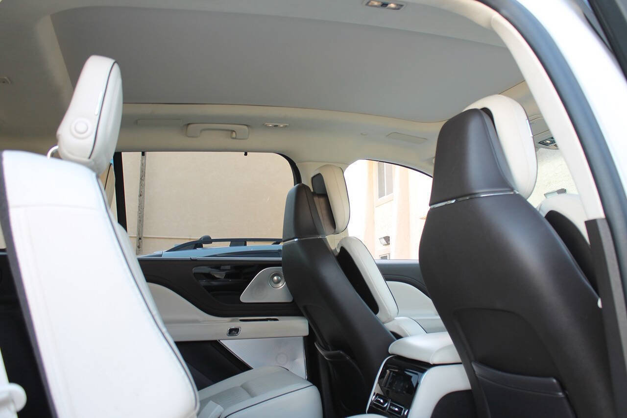 Used 2020 Lincoln Aviator Black Label Grand Touring w/ Class IV Trailer Tow Package AWD/4WD image 47