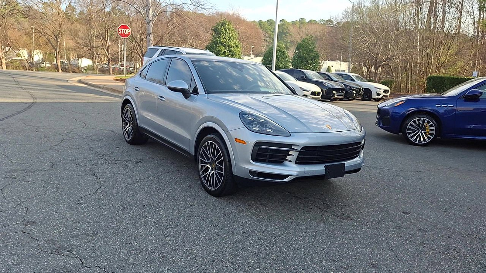 Used 2020 Porsche Cayenne S image 2