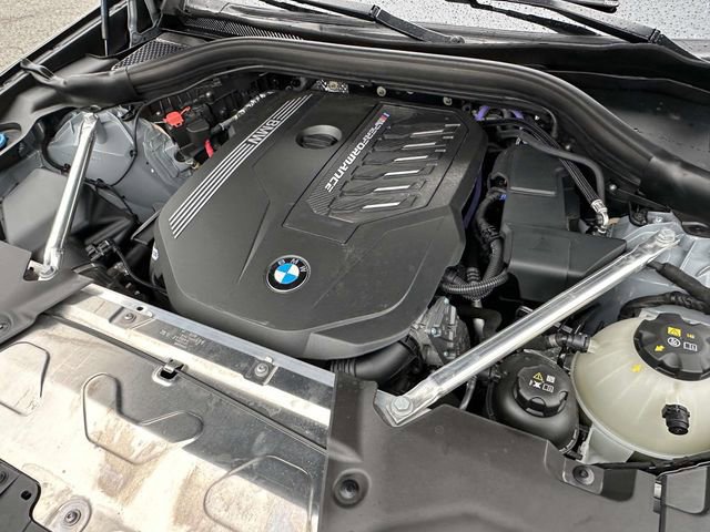 Certified 2024 BMW X4 M40i w/ Premium Package image 17