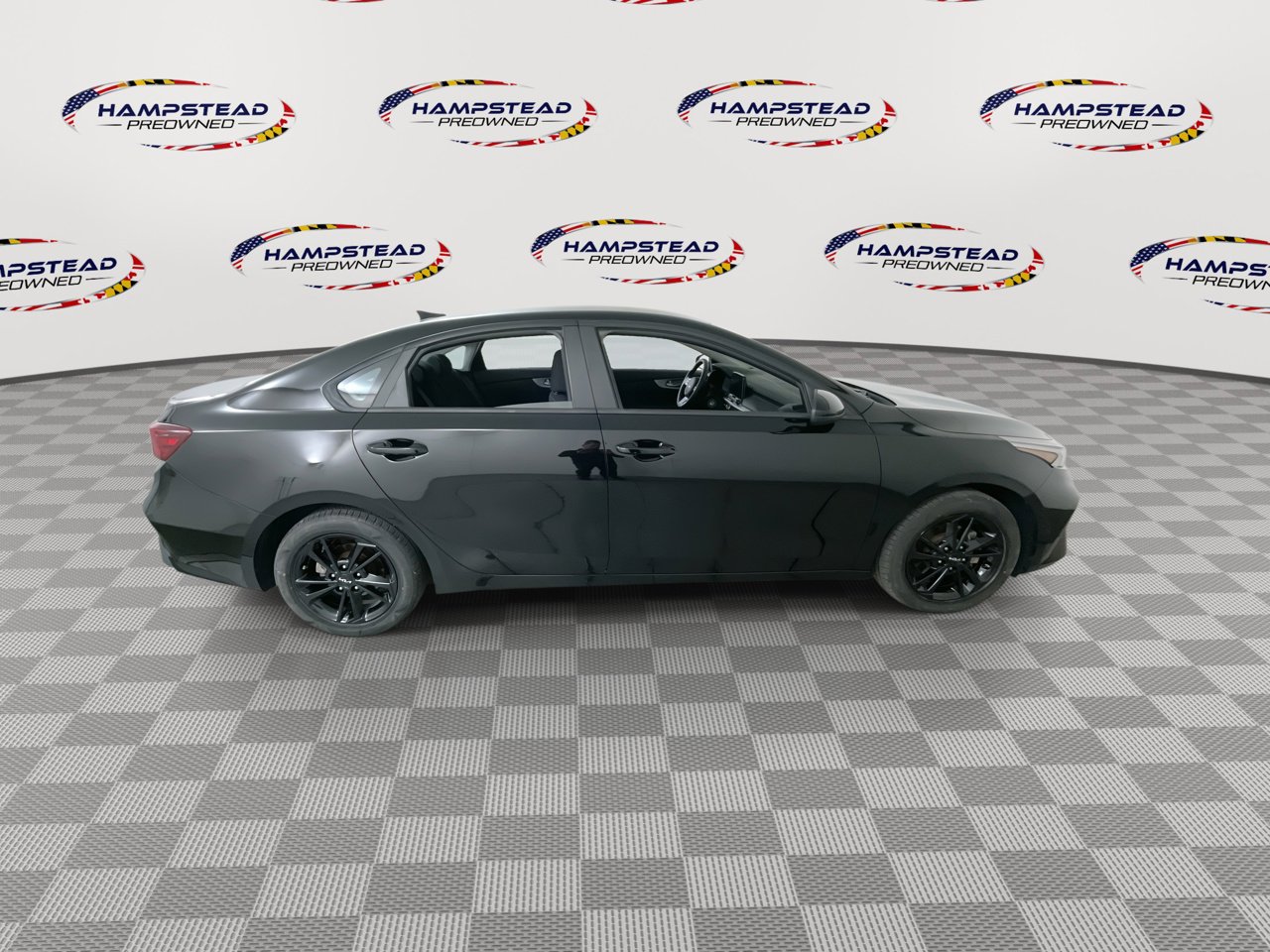 Used 2022 Kia Forte LXS image 9