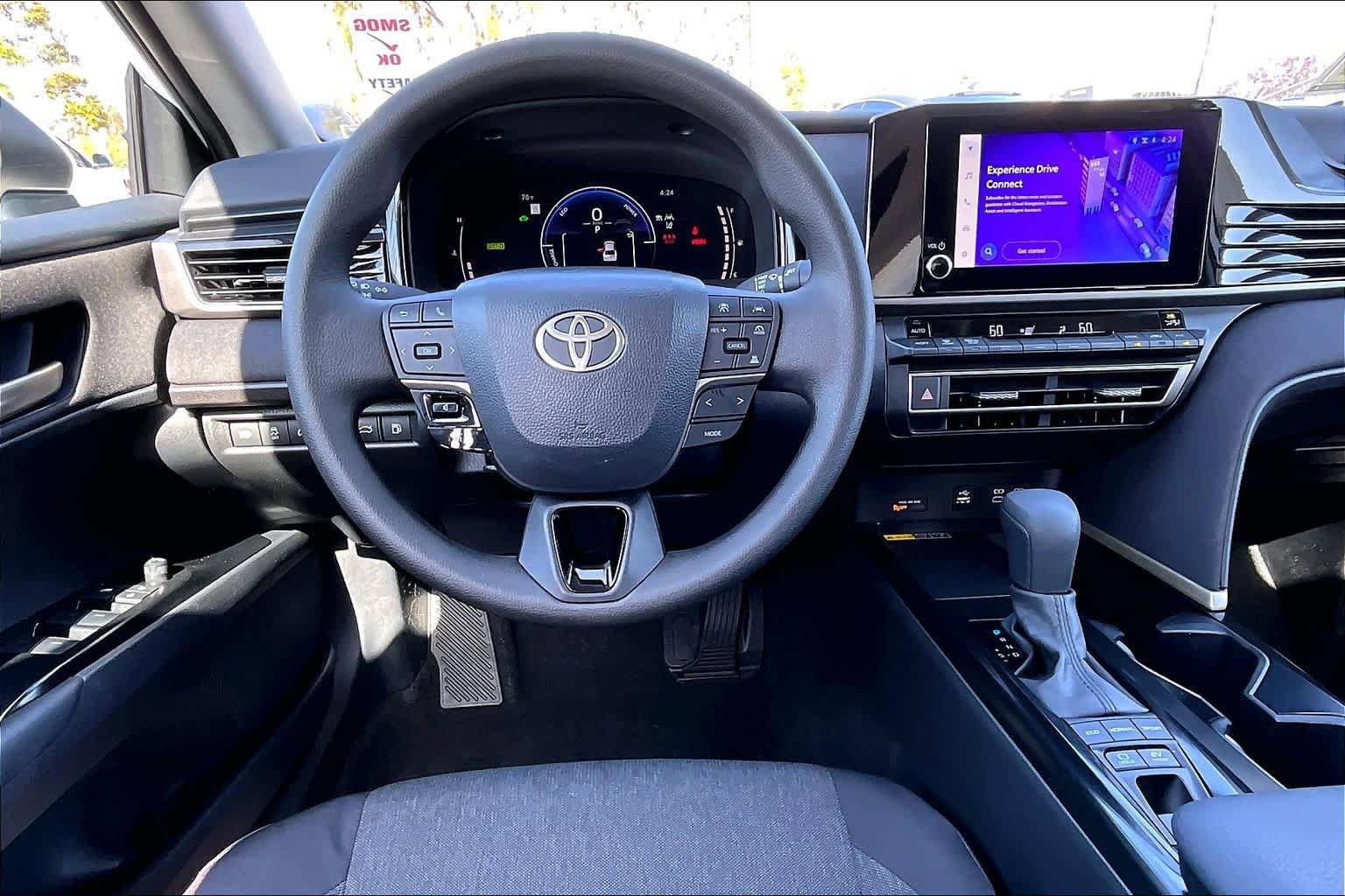 Used 2026 Toyota Camry LE FWD image 5