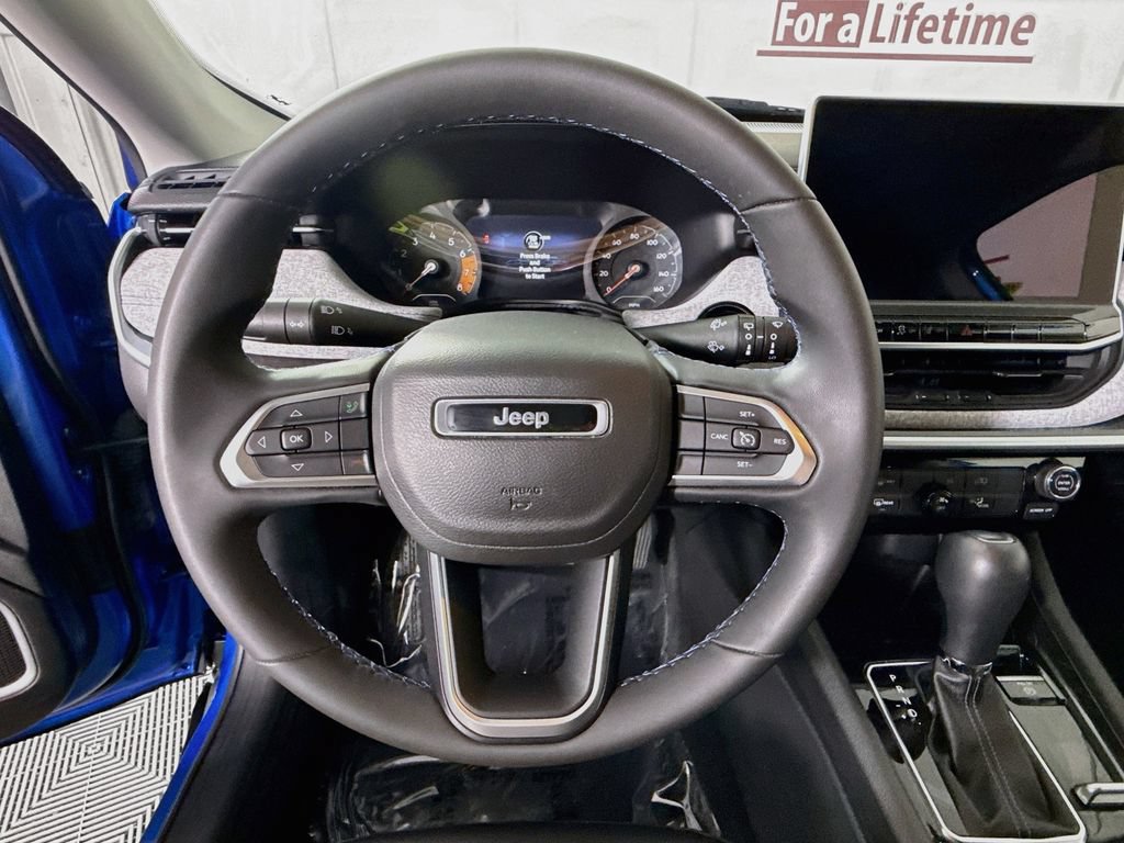 Used 2022 Jeep Compass Latitude AWD/4WD image 19