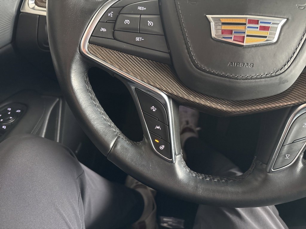 Used 2022 Cadillac XT5 Premium Luxury image 17
