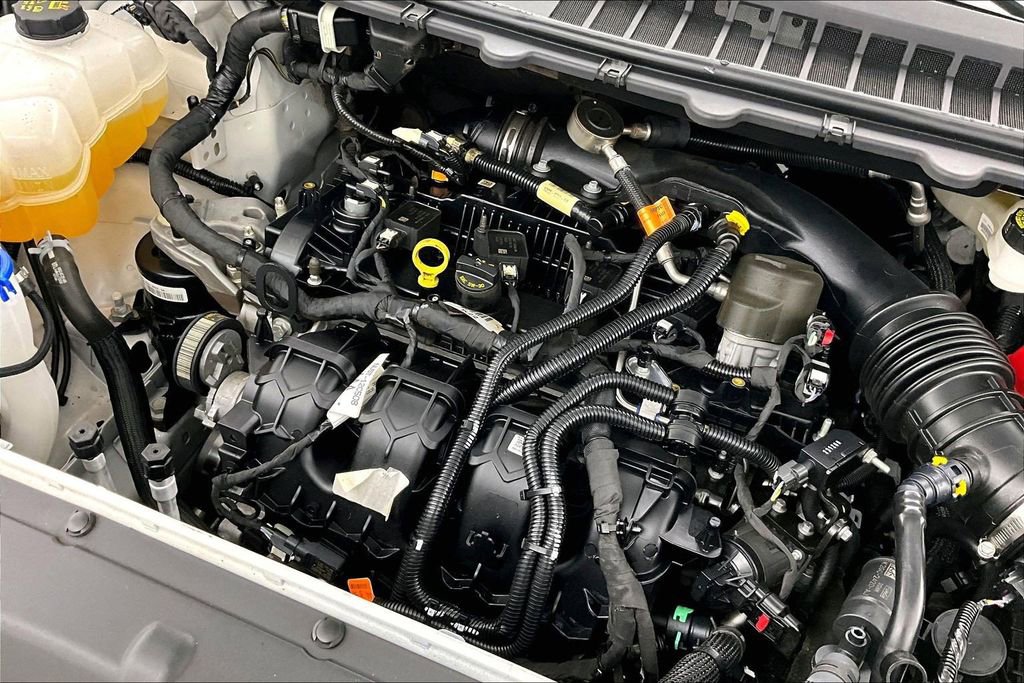 Certified 2024 Ford Edge SE image 34