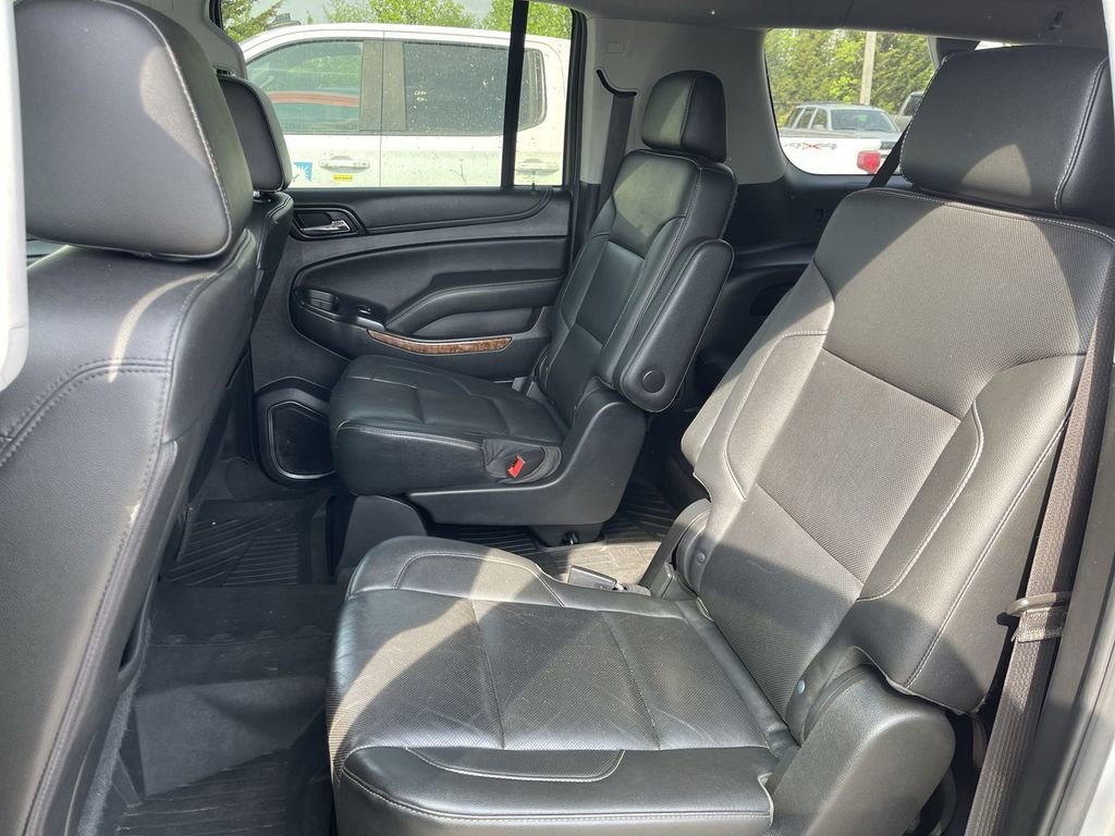 Used 2020 Chevrolet Suburban Premier image 9
