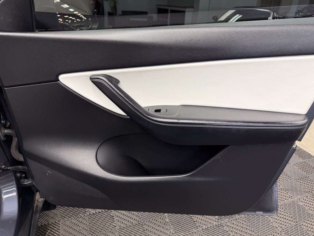 Used 2022 Tesla Model Y Performance AWD/4WD image 51