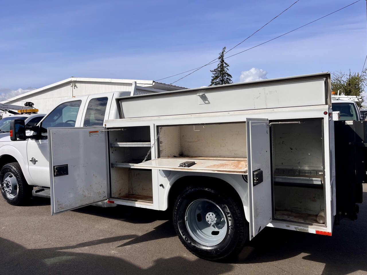 Used 2015 Ford F350 XLT image 11
