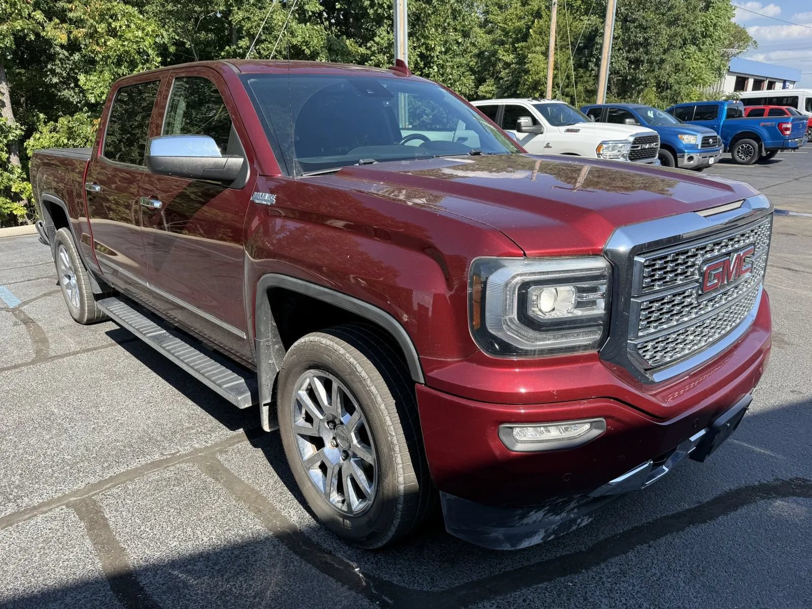 Used 2017 GMC Sierra 1500 Denali AWD/4WD image 5