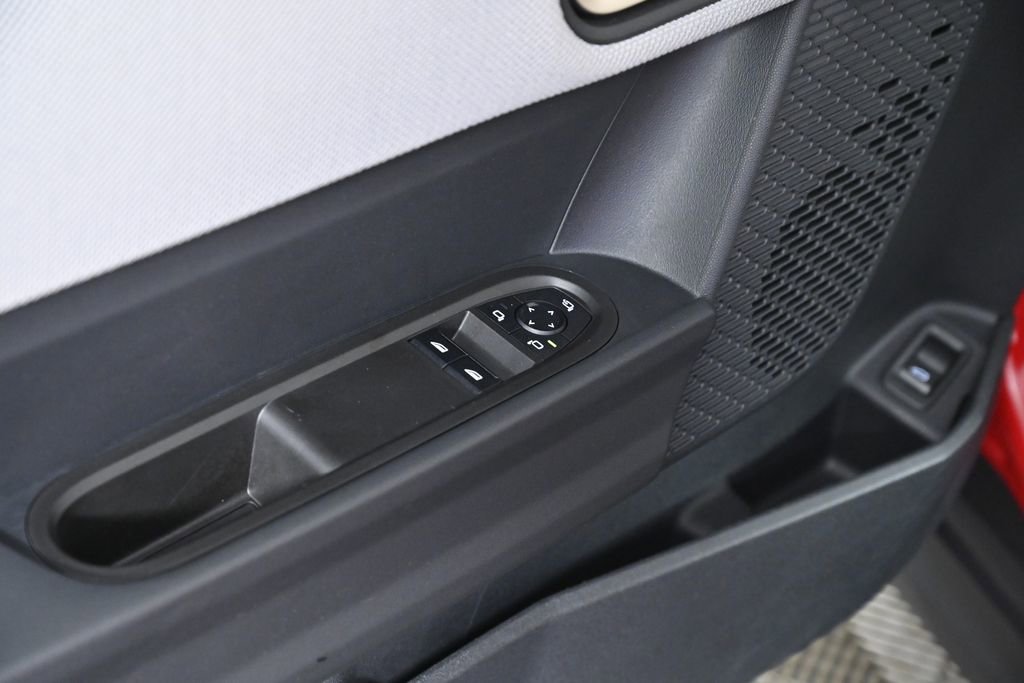 Certified 2025 MINI Cooper S image 21