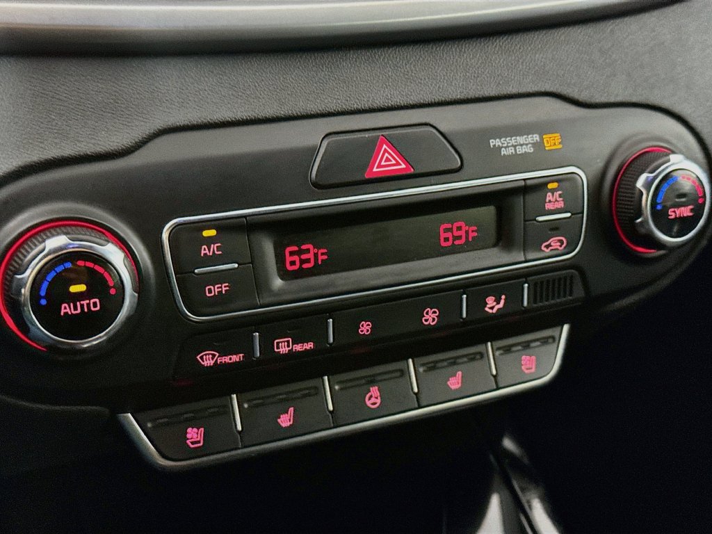Used 2019 Kia Sorento SX FWD image 18