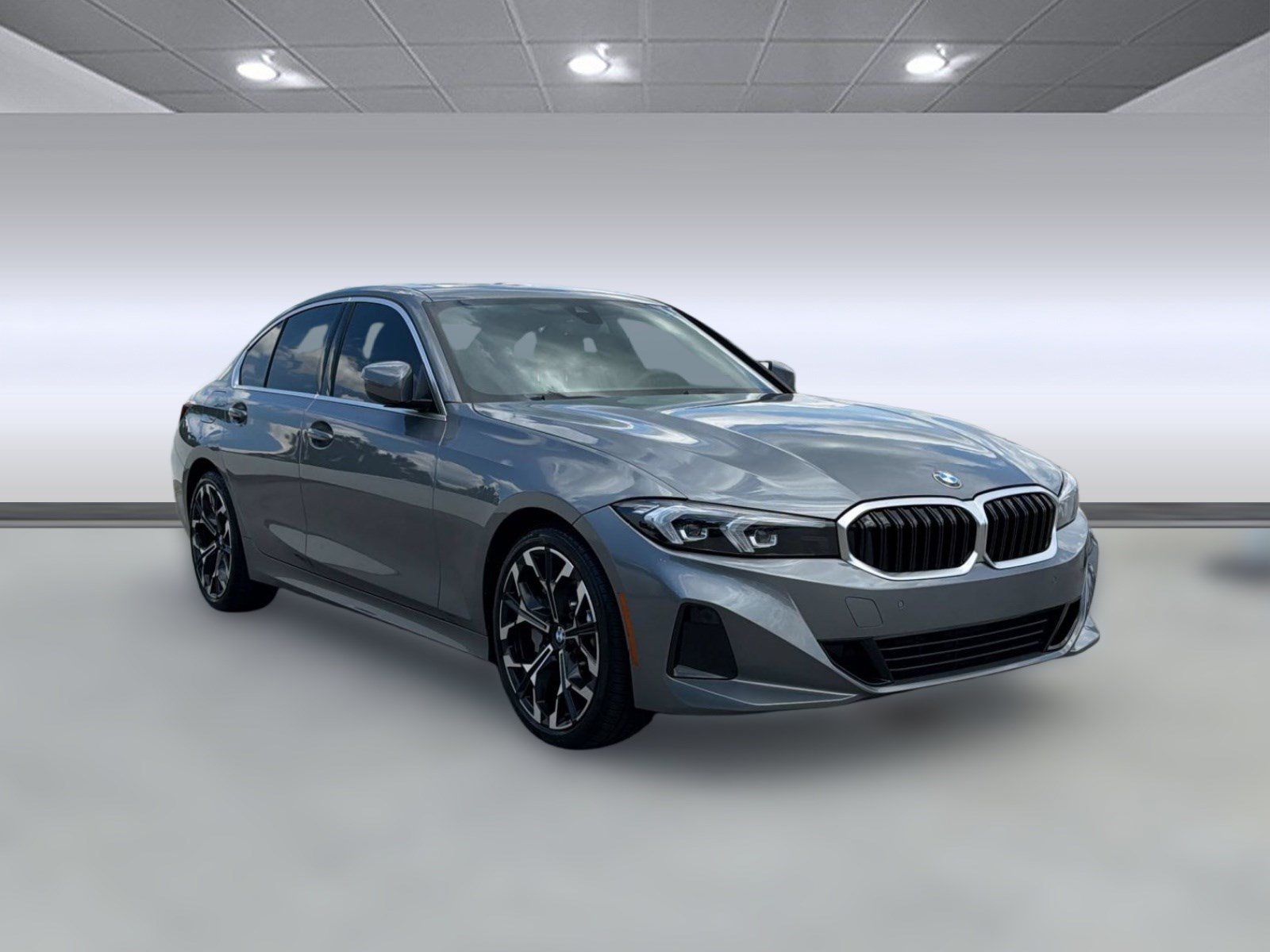 Used 2025 BMW 330i Sedan w/ M Sport Package RWD image 7