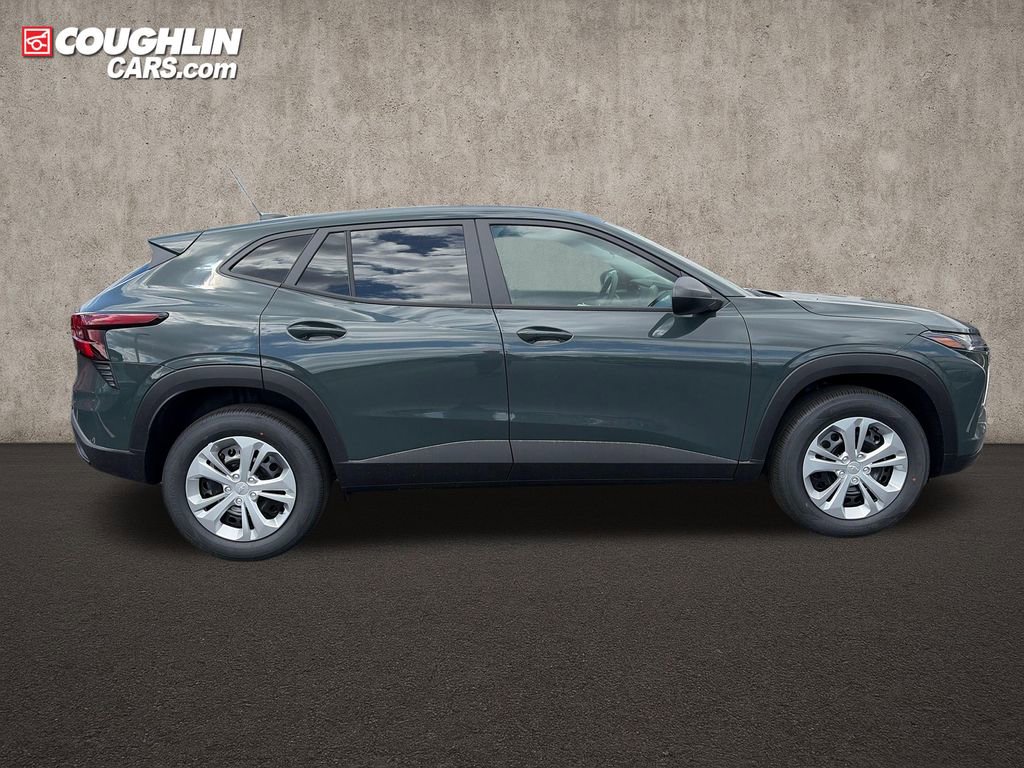 New 2026 Chevrolet Trax LS FWD image 7