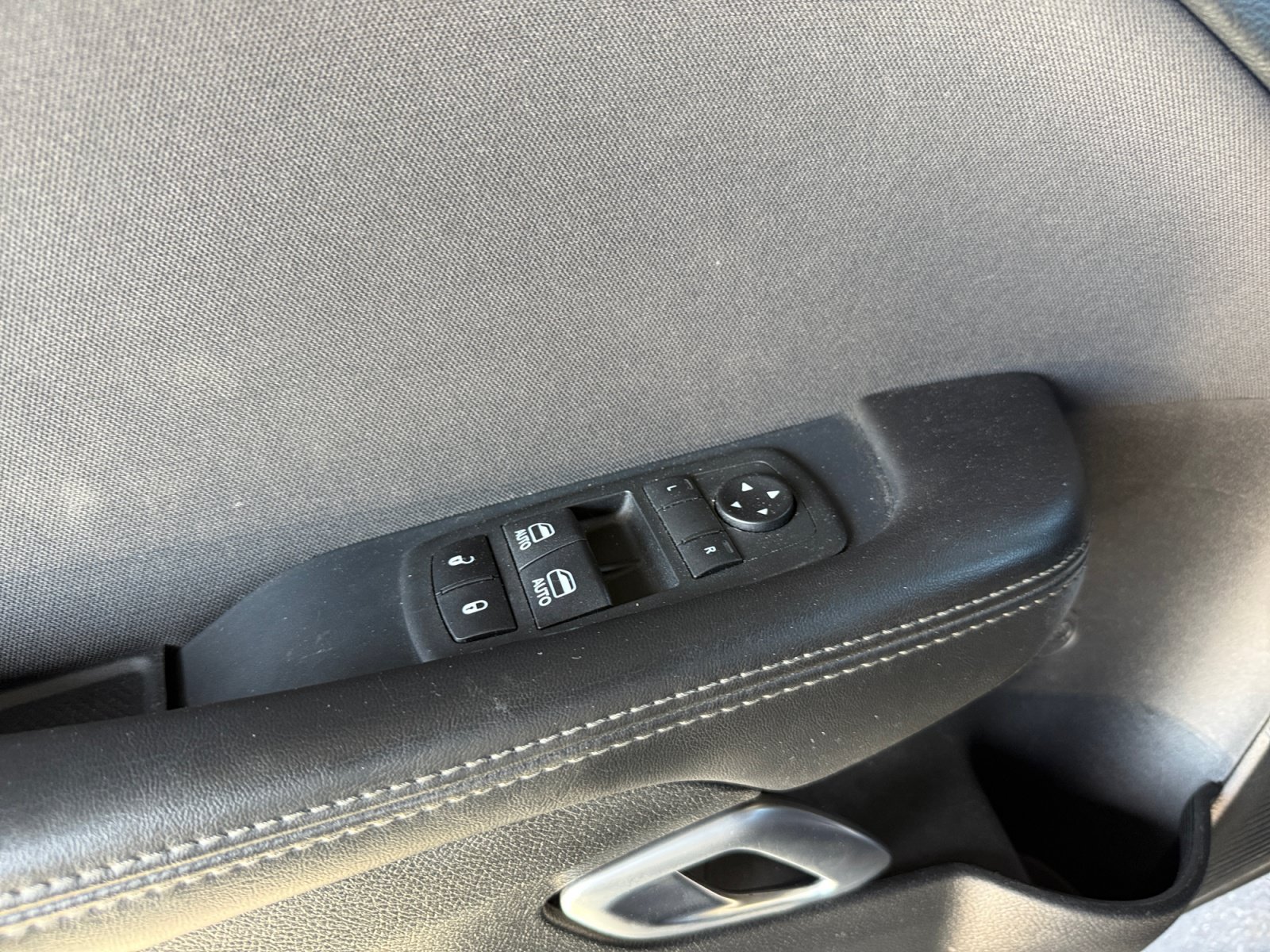 Used 2019 Dodge Challenger R/T RWD image 20