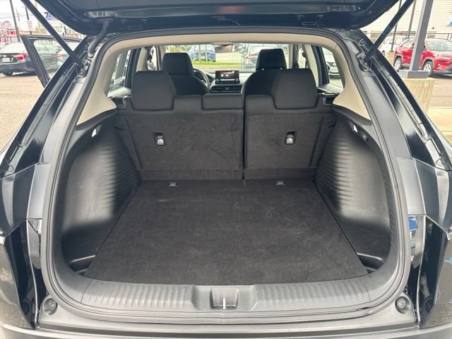 Used 2023 Honda HR-V LX image 12