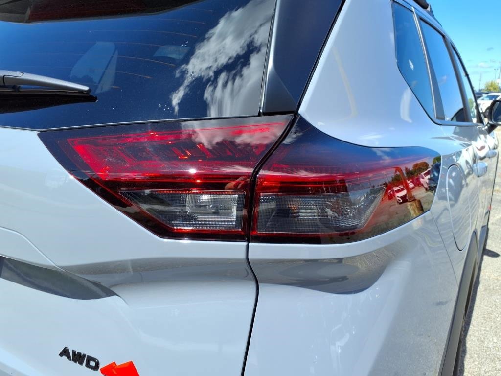 New 2026 Nissan Rogue SV image 11