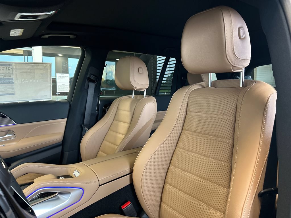 New 2026 Mercedes-Benz GLS 450 4MATIC image 15
