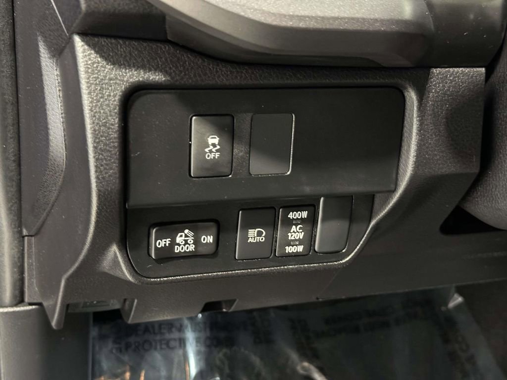 Used 2023 Toyota Tacoma TRD Sport image 26