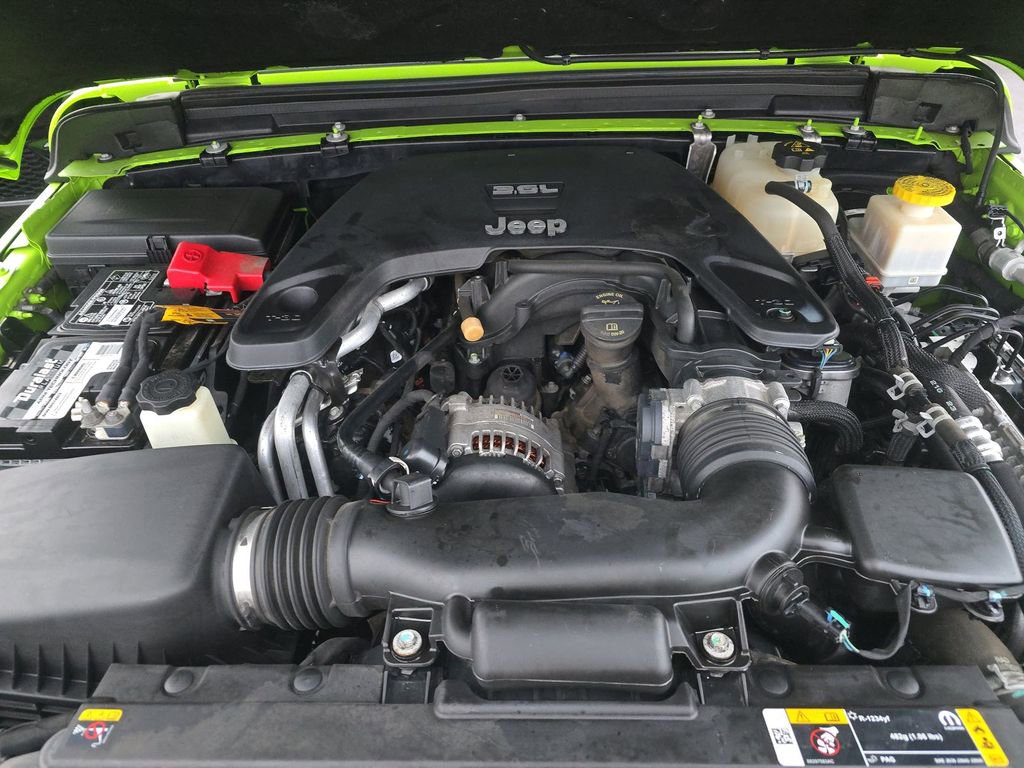 Used 2021 Jeep Gladiator Overland w/ Popular Equipment Package image 10