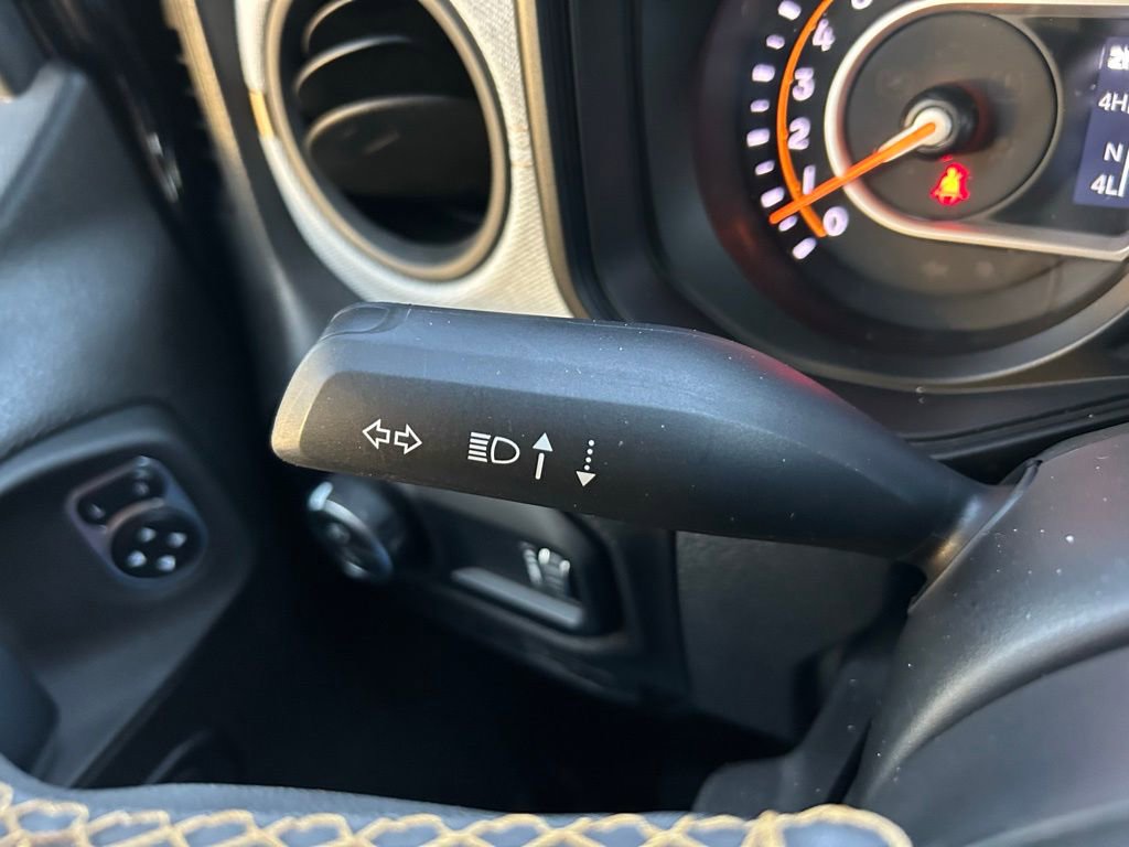 Used 2024 Jeep Gladiator Sport image 20