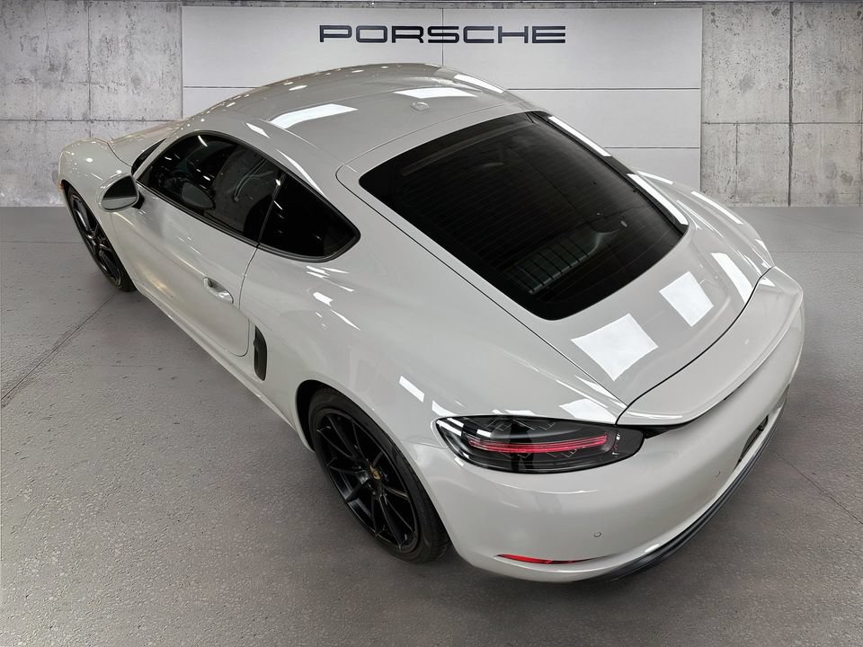 Certified 2025 Porsche 718 Cayman GTS RWD image 35
