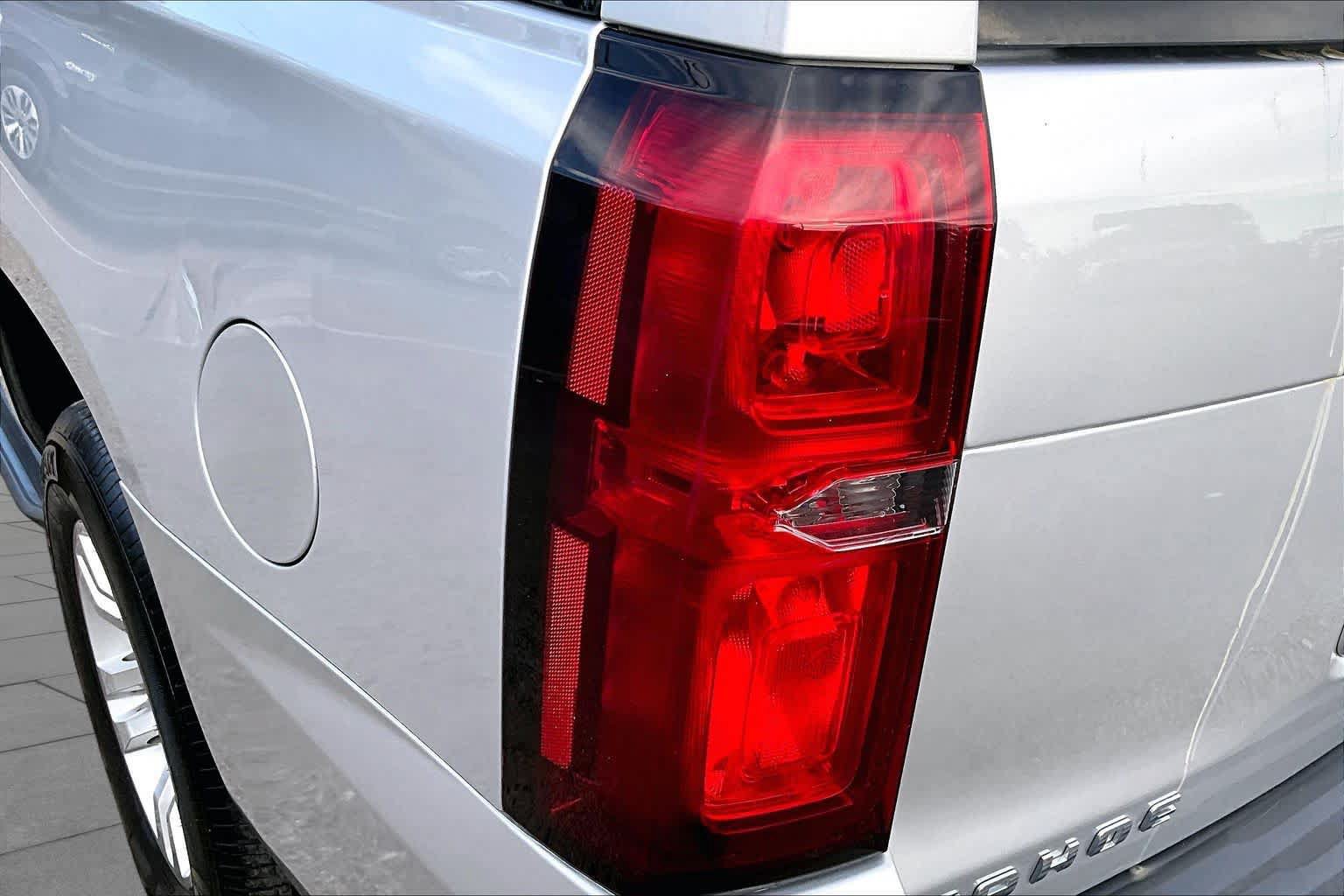 Used 2019 Chevrolet Tahoe LS w/ Max Trailering Package AWD/4WD image 28