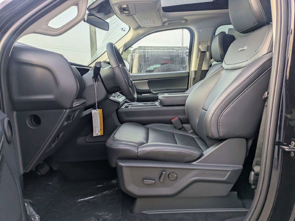 New 2027 Ford Expedition Max Platinum w/ Driver's Package RWD image 22