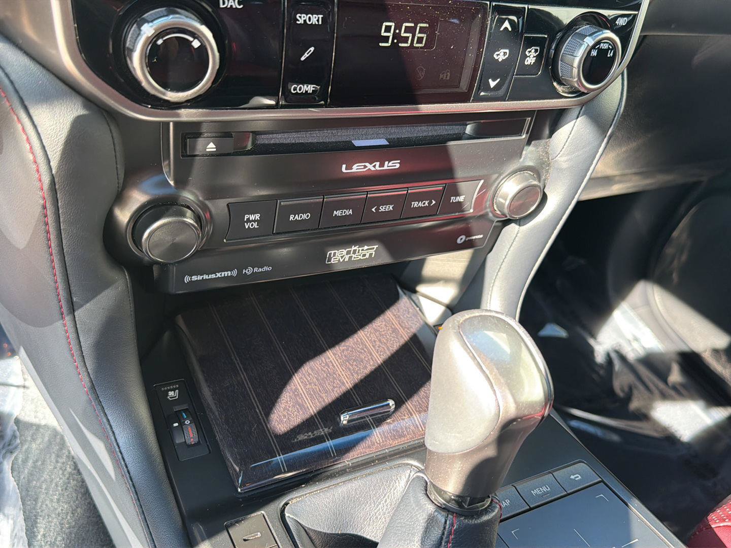 Certified 2023 Lexus GX 460 Luxury w/ Sport Design Package AWD/4WD image 28