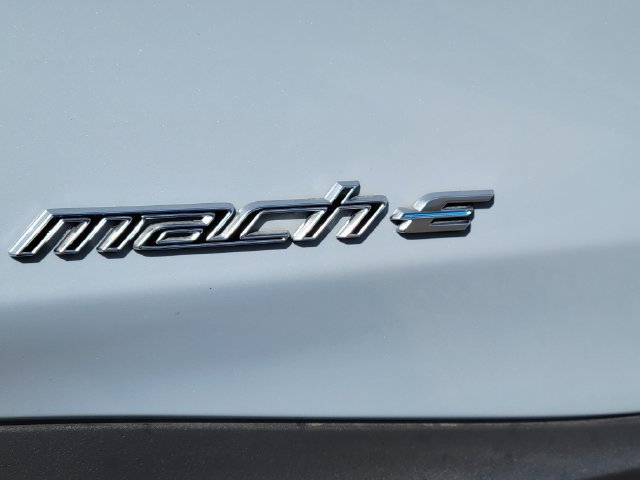 Certified 2025 Ford Mustang Mach-E Select RWD image 7
