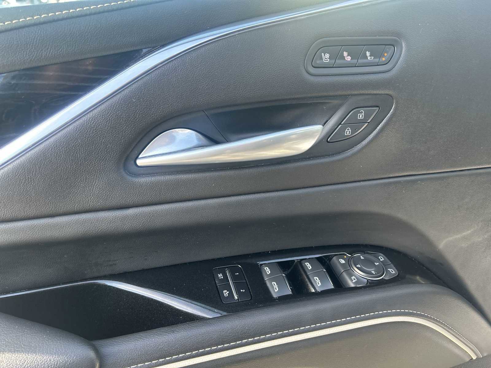 Certified 2024 Cadillac Escalade Sport w/ LPO, ONYX Package image 23