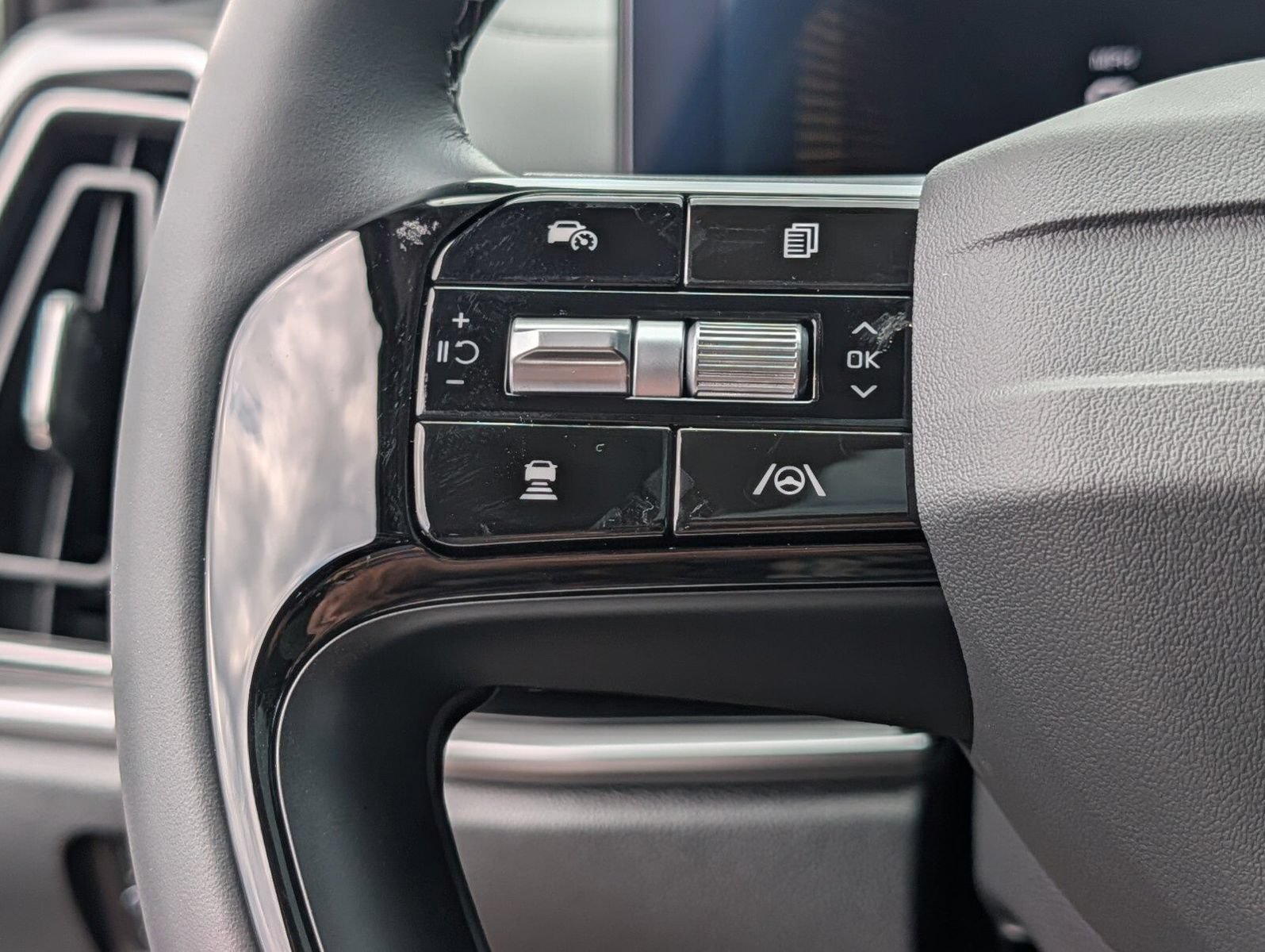 New 2026 Kia Sorento X-Line EX AWD/4WD image 37