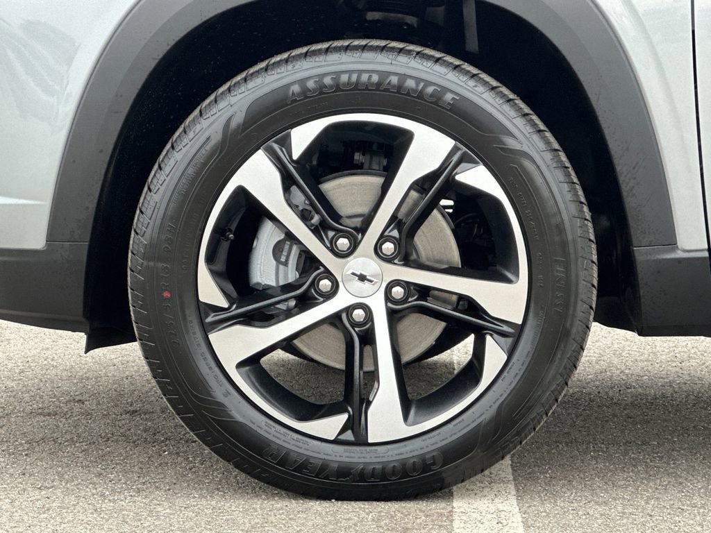 New 2026 Chevrolet Trax RS w/ Driver Confidence Package image 23