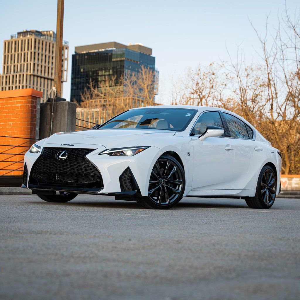 Used 2022 Lexus IS 350 F Sport image 1