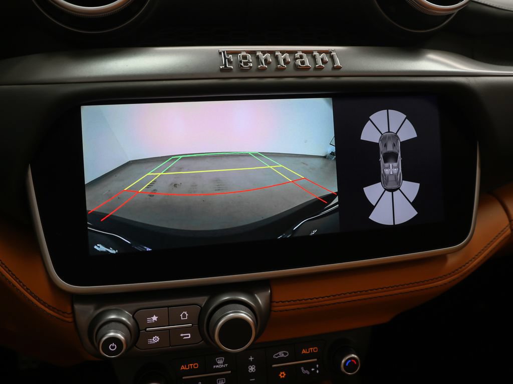 Certified 2019 Ferrari Portofino RWD image 65