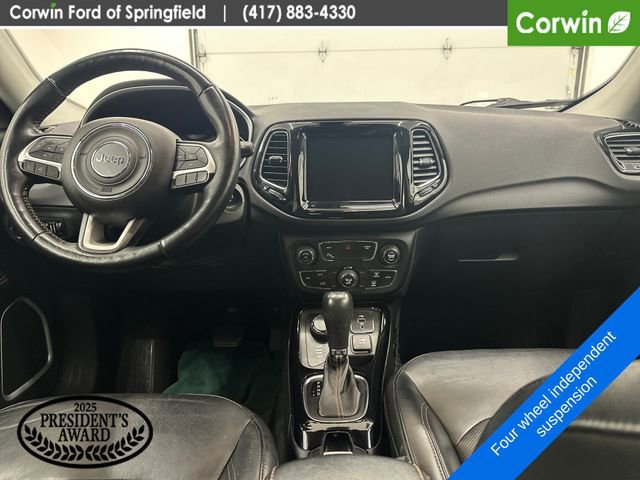 Used 2018 Jeep Compass Limited w/ Navigation Group AWD/4WD image 13