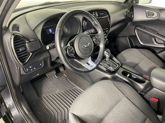 Certified 2021 Kia Soul EX FWD image 3