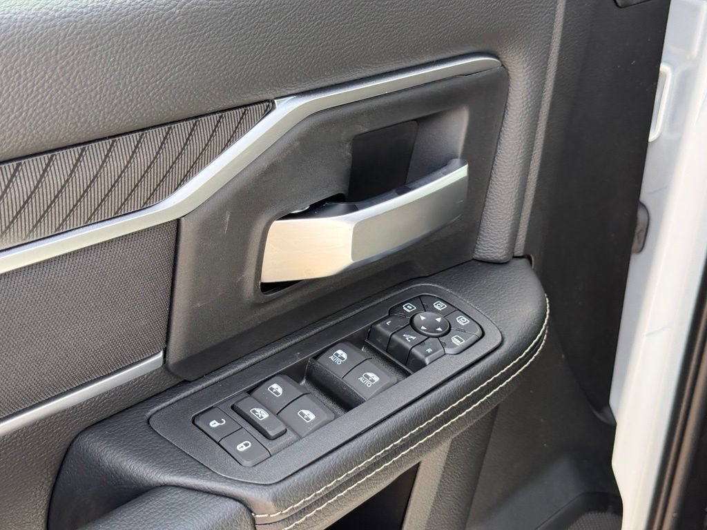 New 2027 RAM 2500 Big Horn AWD/4WD image 12
