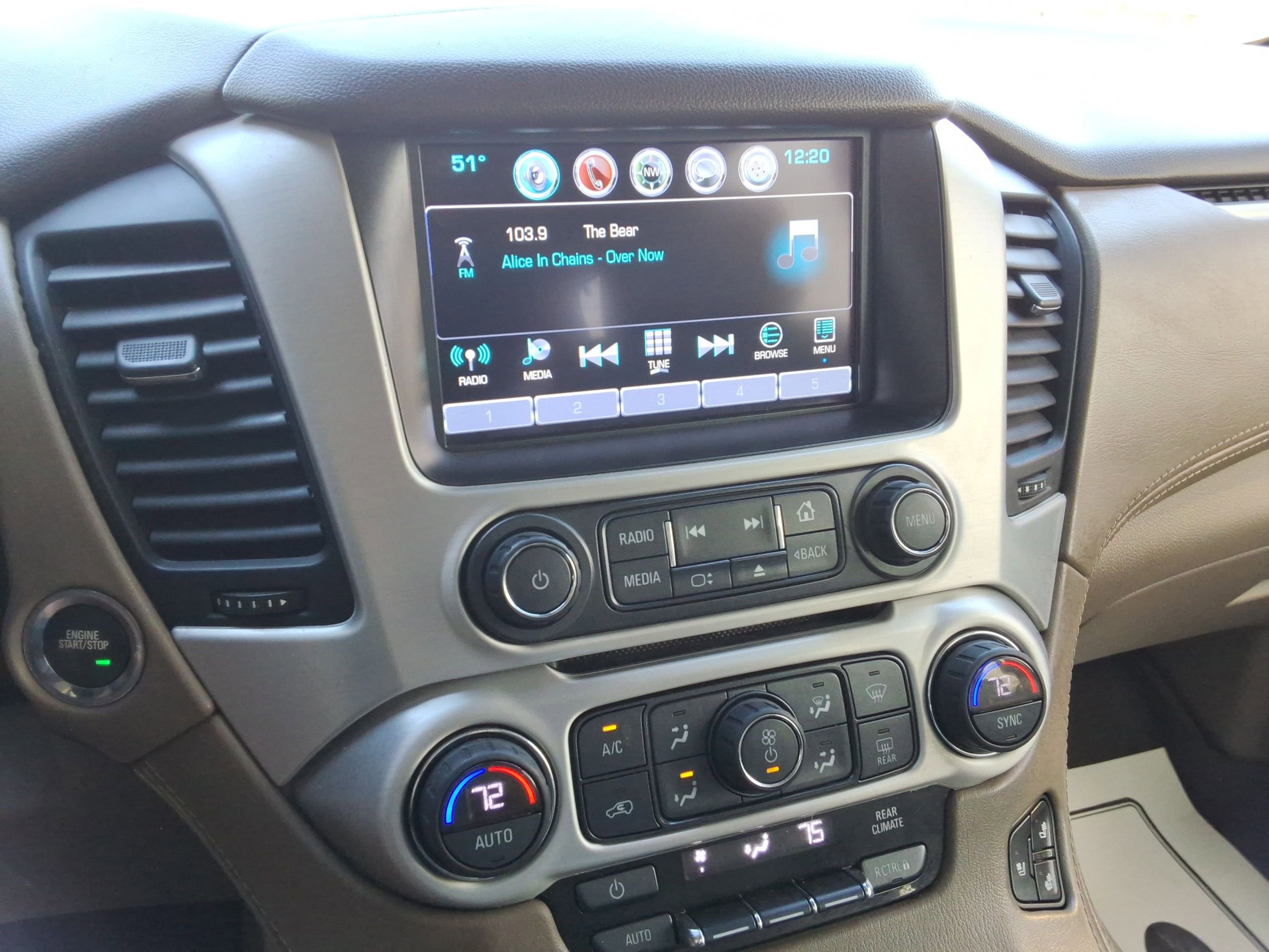 Used 2017 GMC Yukon SLT w/ Open Road Package image 15