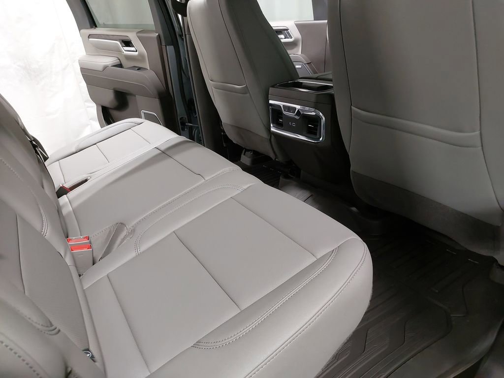 New 2026 GMC Sierra 2500 SLT w/ SLT Premium Package image 11