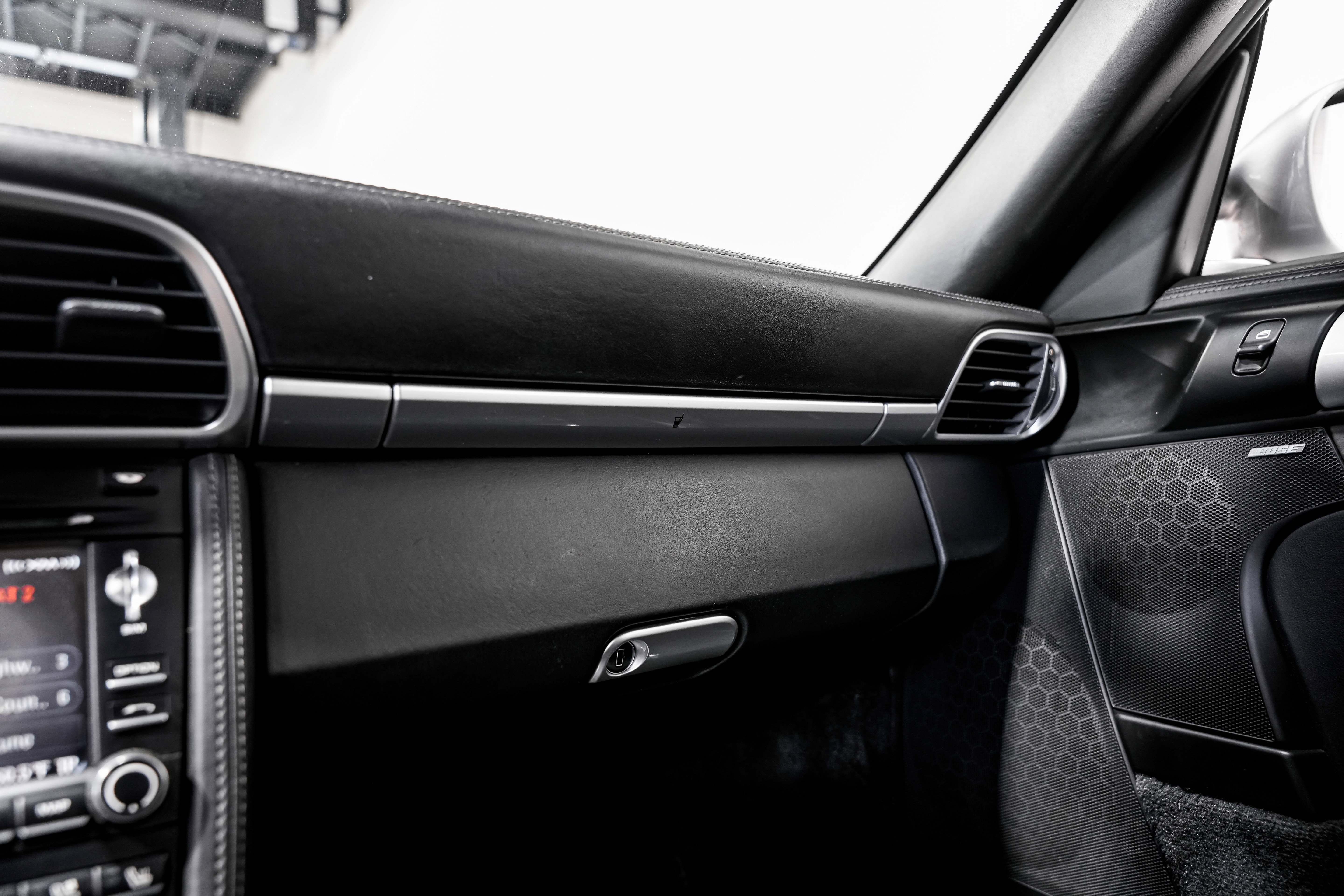 Used 2009 Porsche 911 Carrera S RWD image 13