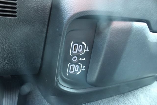 Used 2026 RAM 1500 Express AWD/4WD image 18
